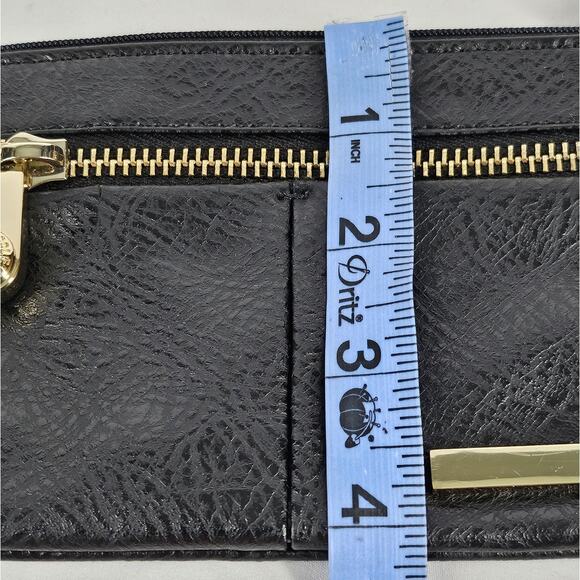 KENNETH COLE WOMEN'S BLACK SMALL WRISTLET PURSE ZIPPERED FRONT - Picture 6 of 6